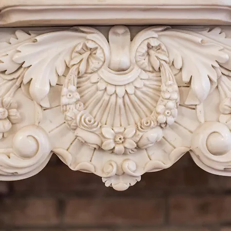 Incantevole Banchi Di Sopra Appartement *