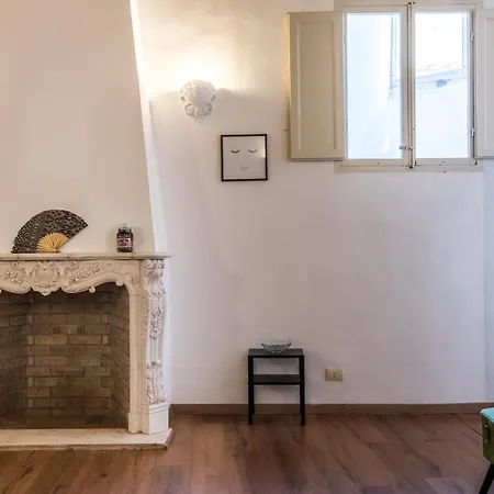 Incantevole Banchi Di Sopra