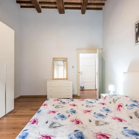 Incantevole Banchi Di Sopra Lägenhet *