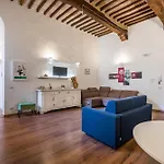 Incantevole Banchi Di Sopra Apartamento
