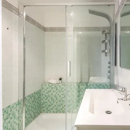 Incantevole Banchi Di Sopra