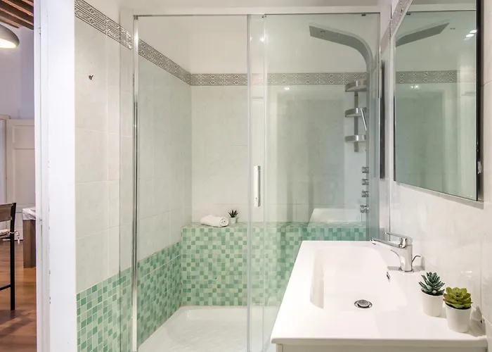 Incantevole Banchi Di Sopra